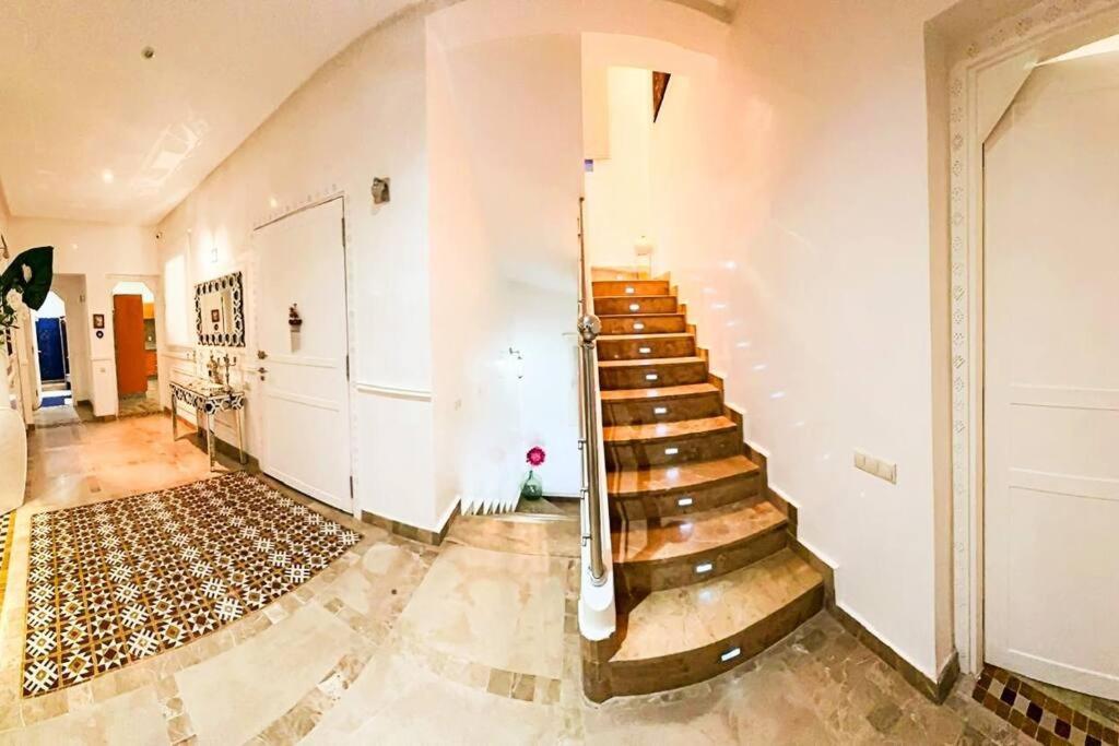 Waky Club Large Luxury Villa 마라케시 외부 사진